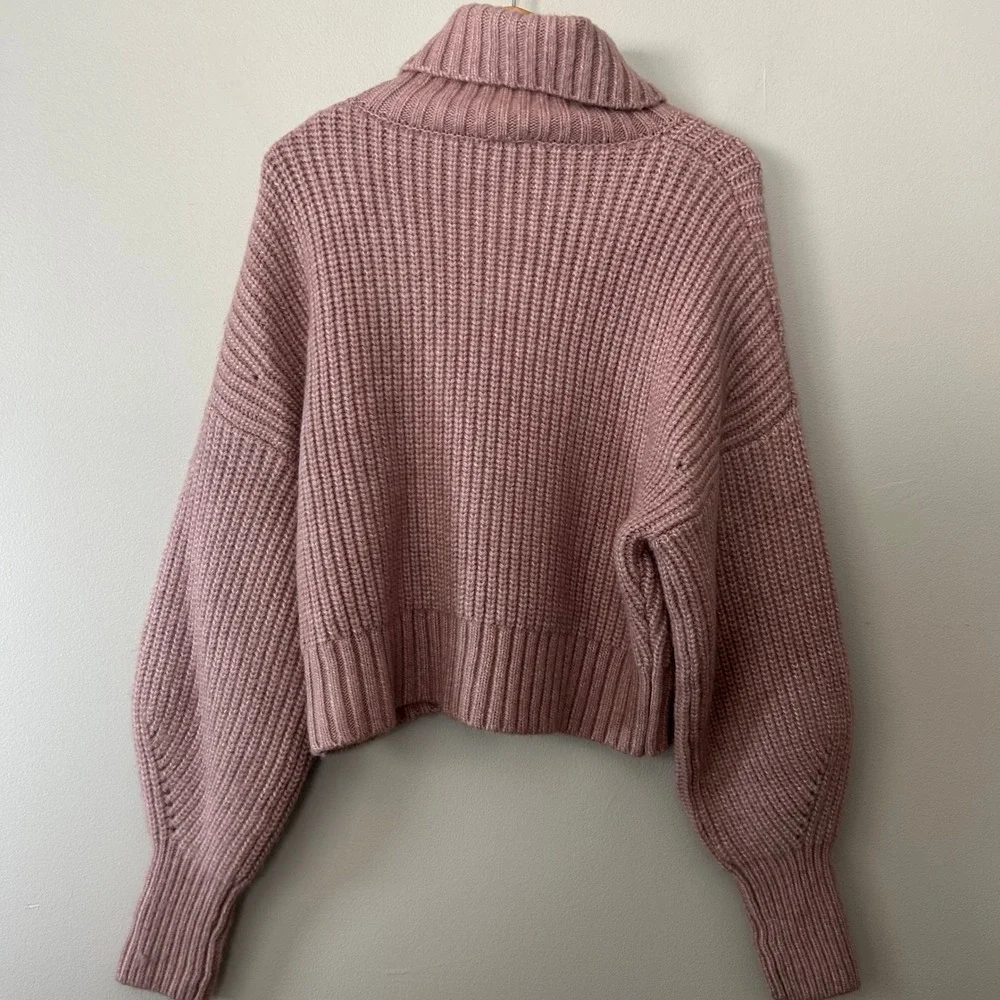 Varley Rogan Cropped Knit Sweater Womens Large Woodrose Pink Turtleneck NWT
